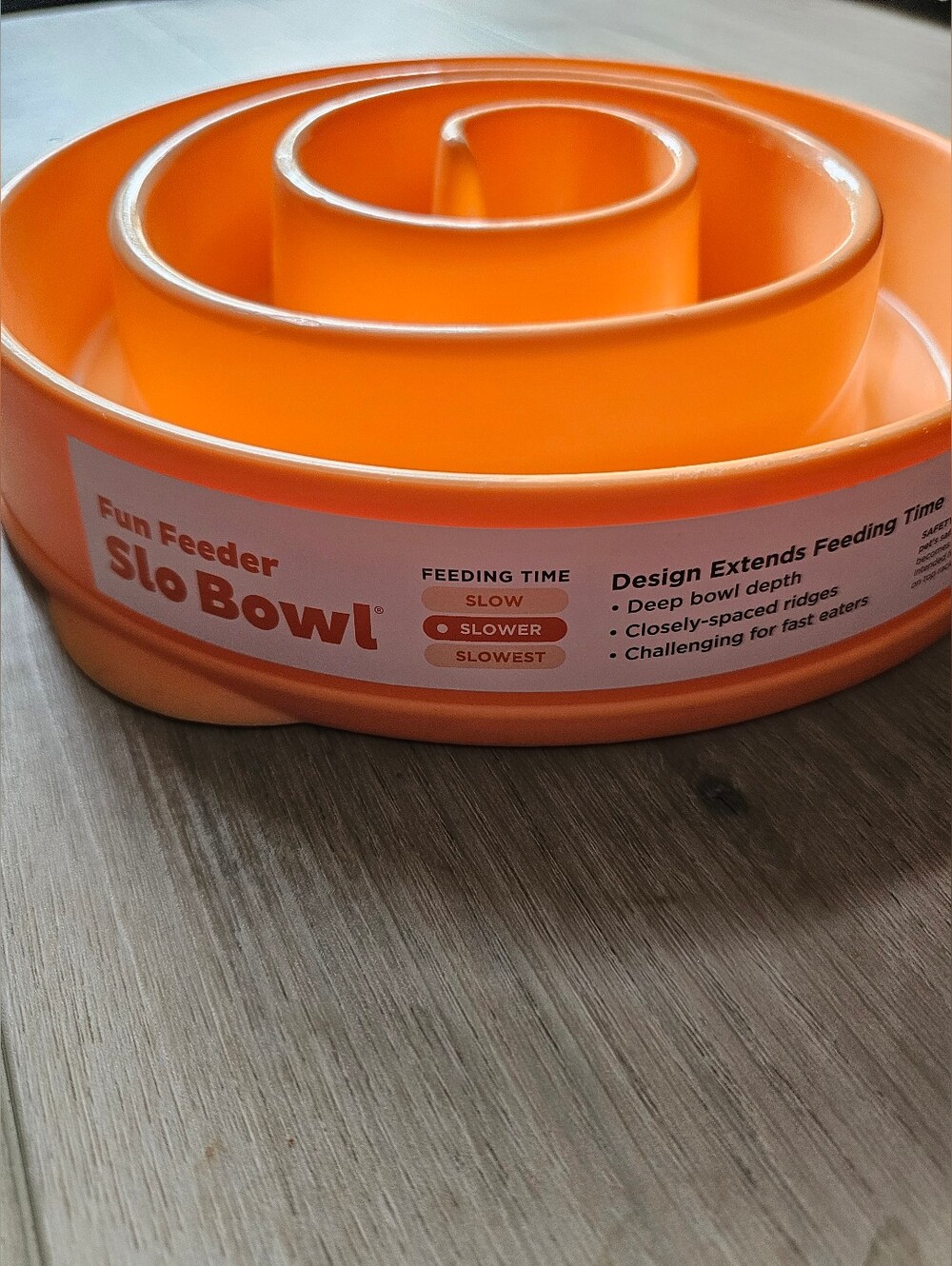 Outward Hound Fun Feeder Interactive Dog Bowl, Orange, 4 cup